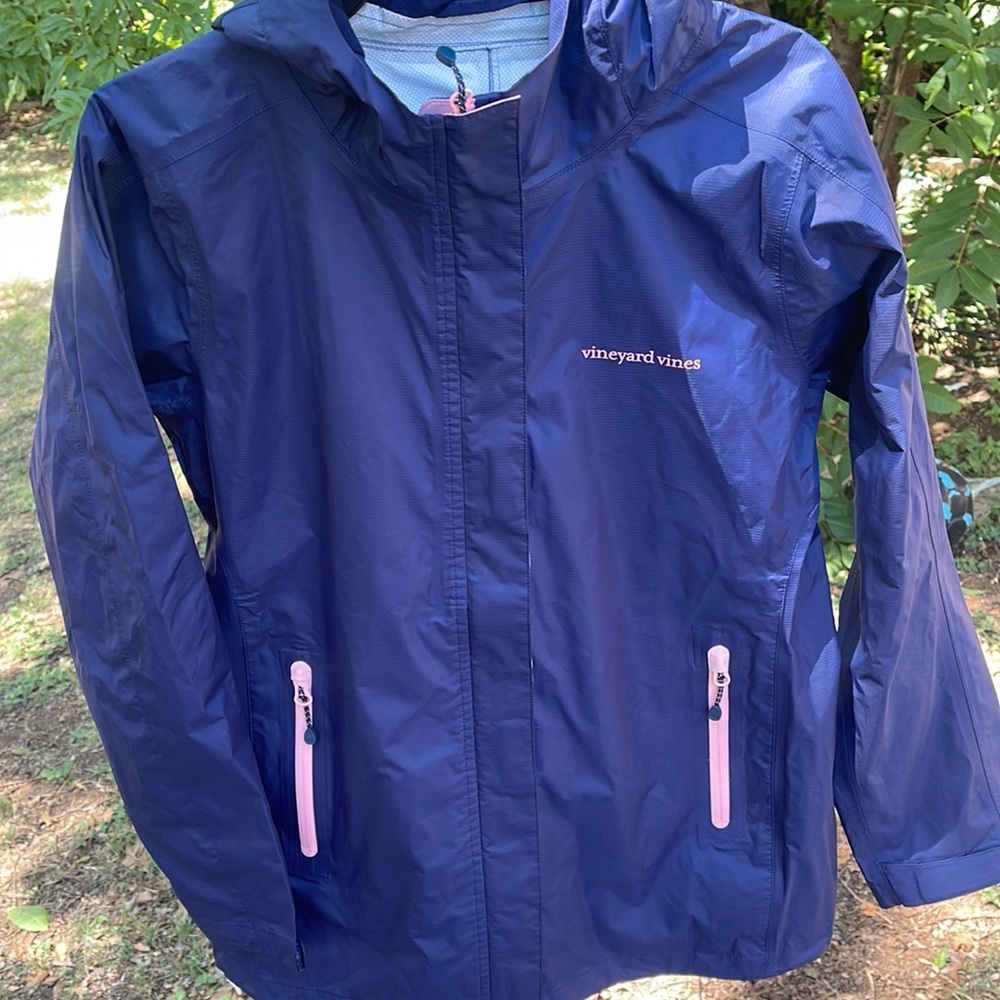 Final price of $8!! Vineyard vines rain jacket